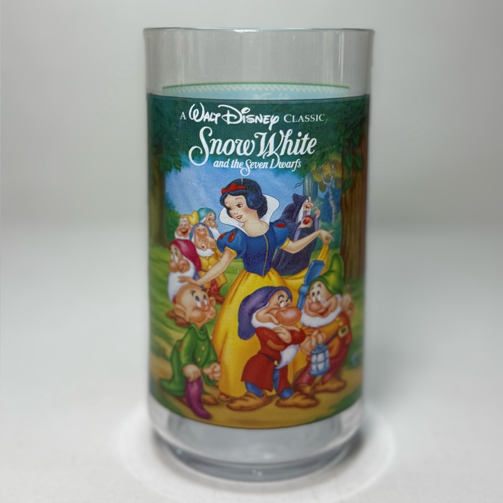 Disney Snow White Collector Series